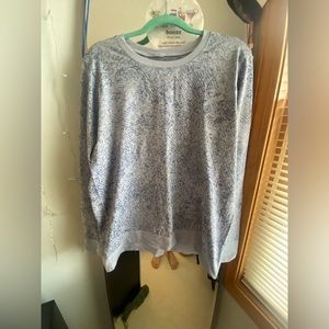 Lululemon, swiftly relaxed long sleeve, size 10, color: Medium floral fauna blue